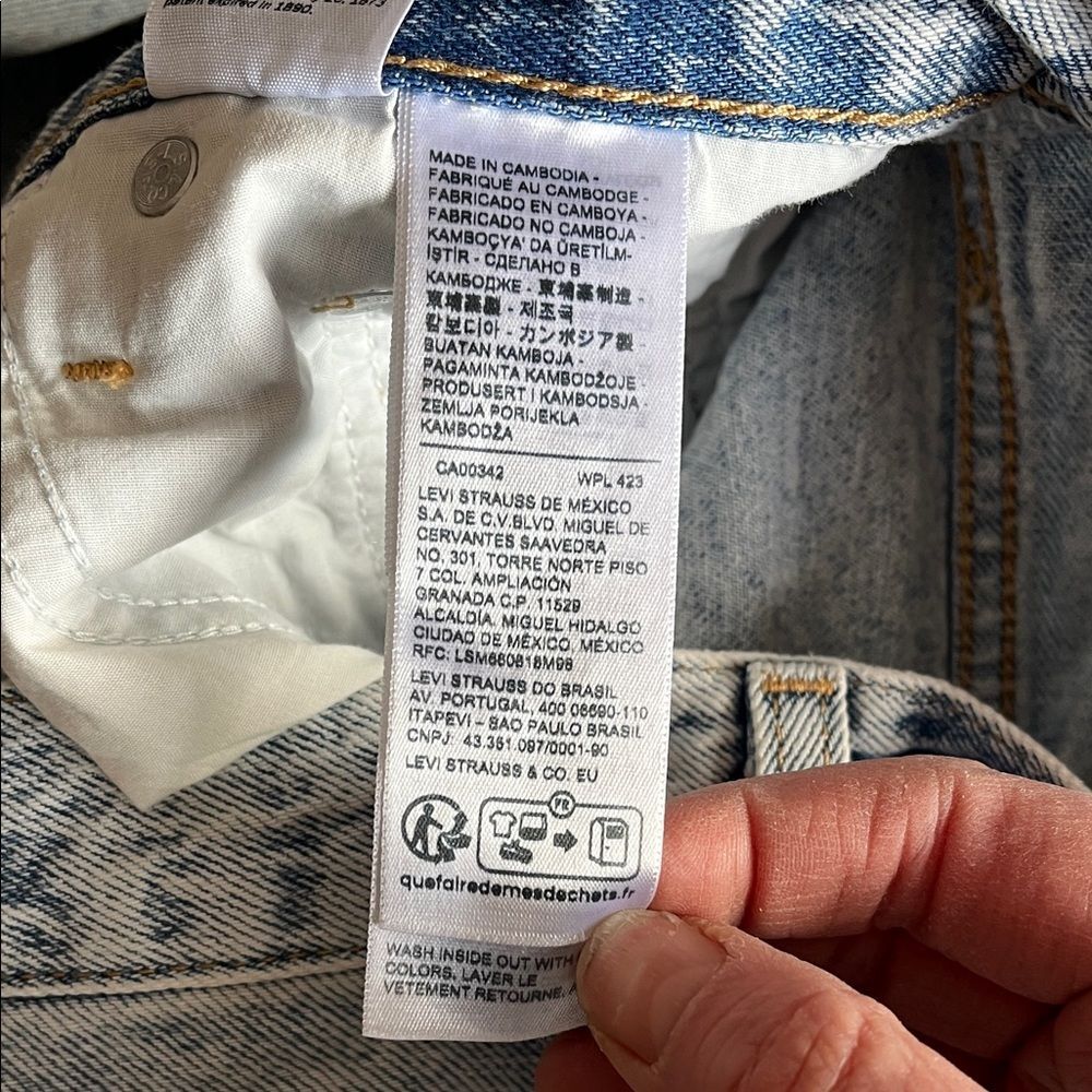 Levi's Premium Baggy Dad Women's Jeans in Fan Flare - Light Wash Sz 24 - Picture 10 of 15